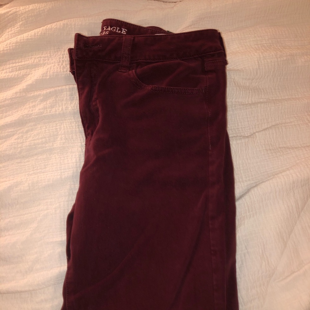 AE Super Stretch Burgundy Pants